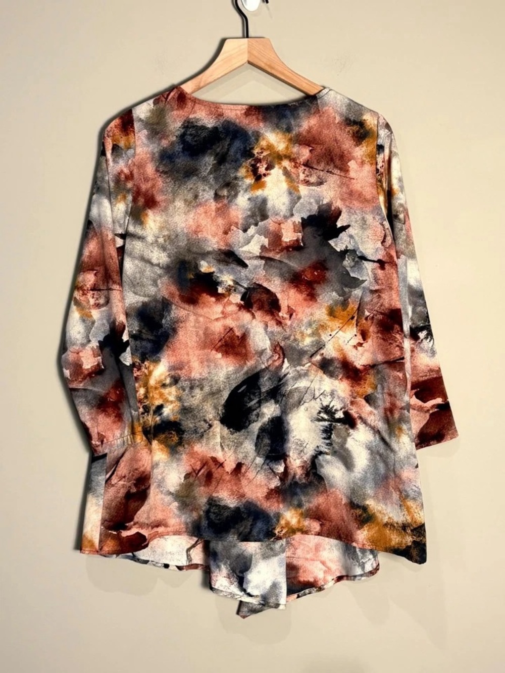NICHE Abstract Watercolor Print Women's Tunic Top - Multi-Color